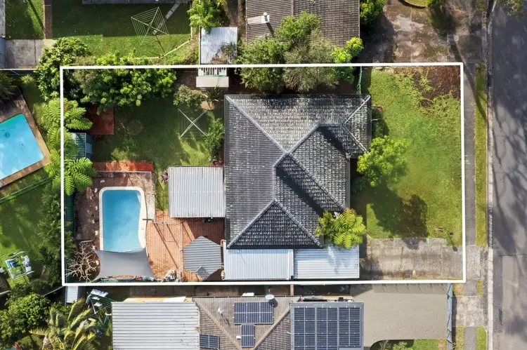 Floorplan of Homely house listing, 27 Arunta Ave, Kariong NSW 2250