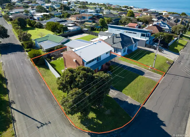 Floorplan of Homely house listing, 14 Cudmore Road, Mccracken SA 5211