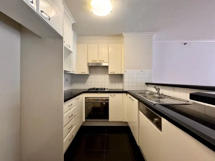 Third view of Homely apartment listing, 10/569 George Street, Sydney NSW 2000