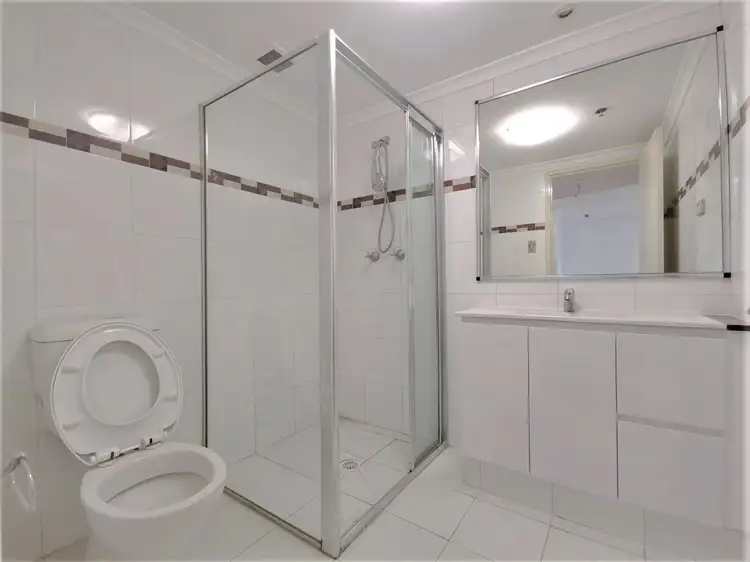 Third view of Homely apartment listing, 7A/569 George street, Sydney NSW 2000