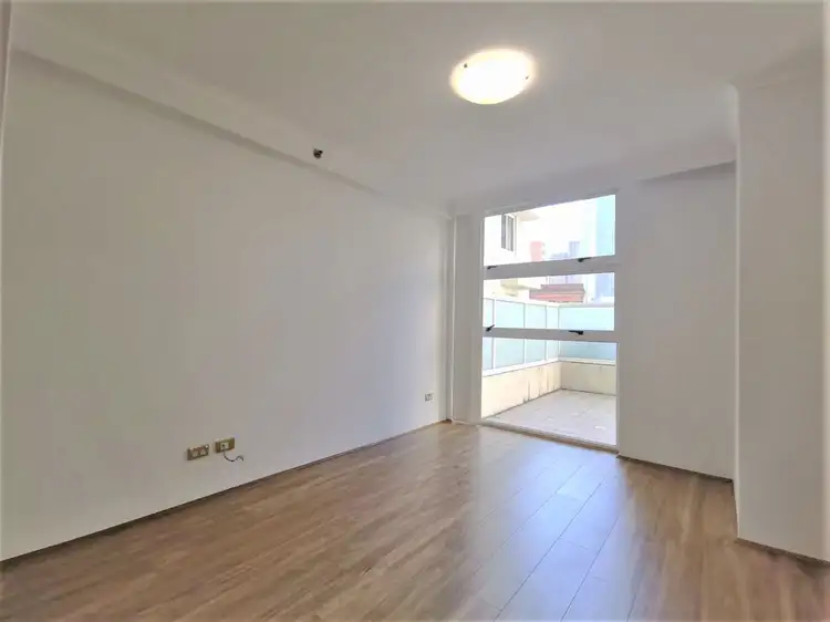 Fourth view of Homely apartment listing, 7A/569 George street, Sydney NSW 2000