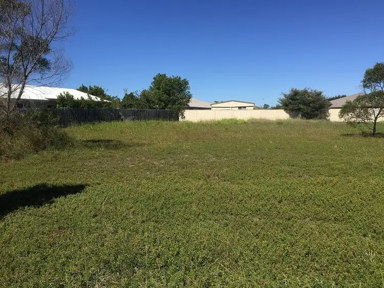 38 Louise Drive, Burrum Heads QLD 4659