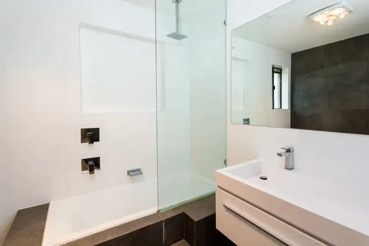 Fourth view of Homely house listing, 5 Treasure Court, Carrara QLD 4211