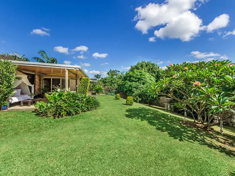 Second view of Homely house listing, 10 Nandina Terrace, Banora Point NSW 2486