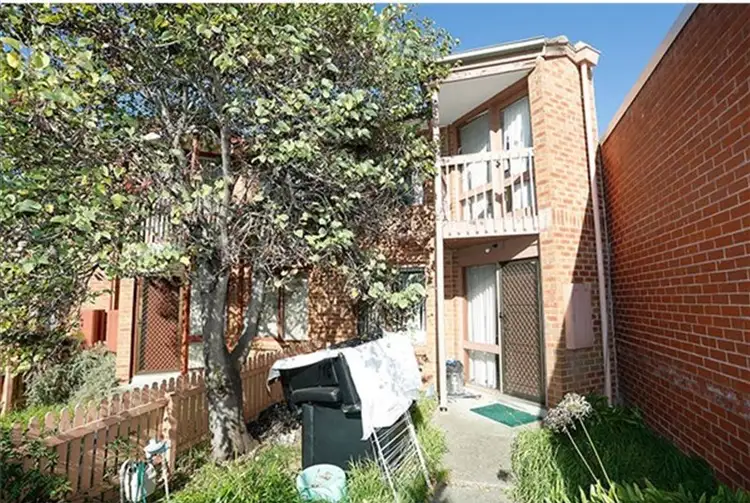 17 Secomb Place, Footscray VIC 3011