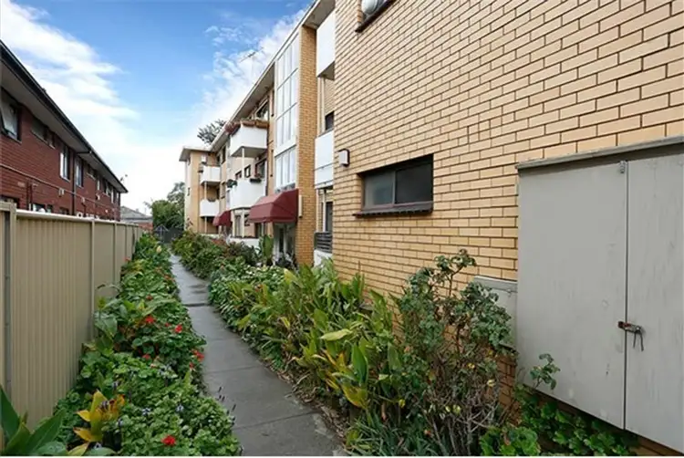 Sixth view of Homely apartment listing, 4/99 Cowper Street, Footscray VIC 3011