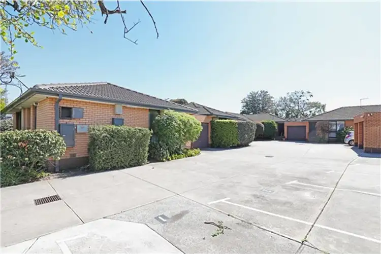 Second view of Homely unit listing, 4/2 Corrigan Avenue, Brooklyn VIC 3012