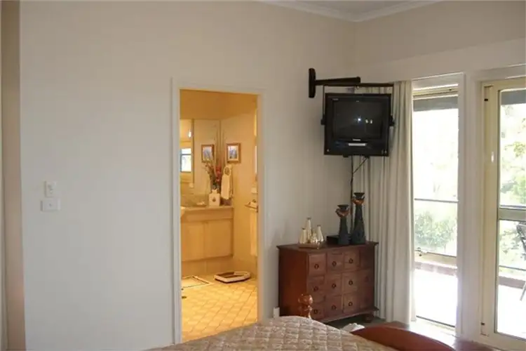 Sixth view of Homely house listing, 8 Figtree Close, Surf Beach NSW 2536