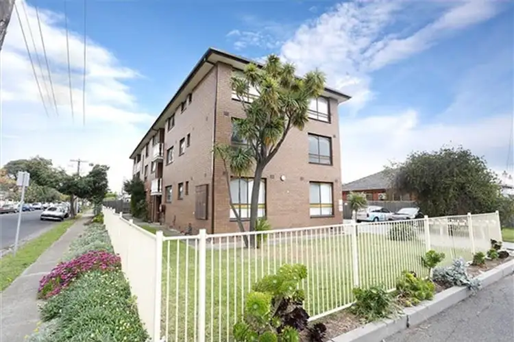 3/20 Moore Street, Footscray VIC 3011