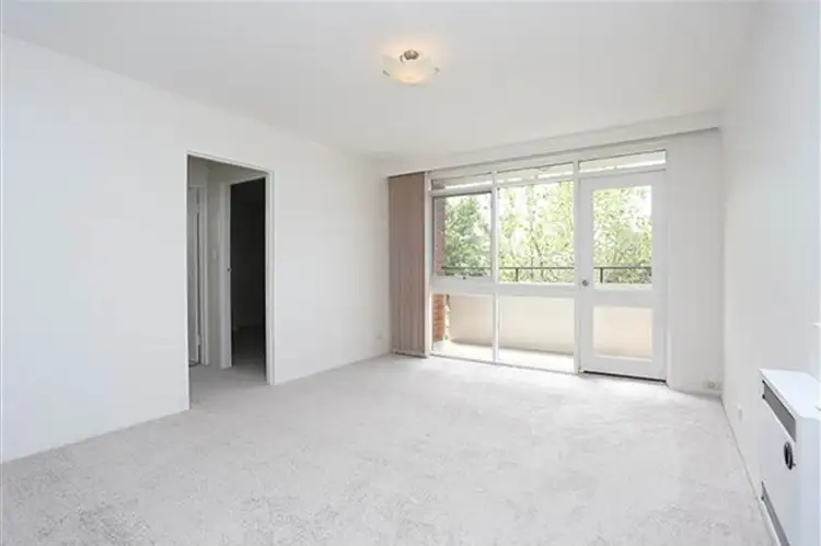 Fourth view of Homely apartment listing, 4/43 Ballarat Road, Footscray VIC 3011