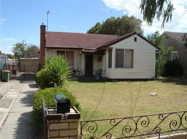 27 Moama Street, Braybrook VIC 3019