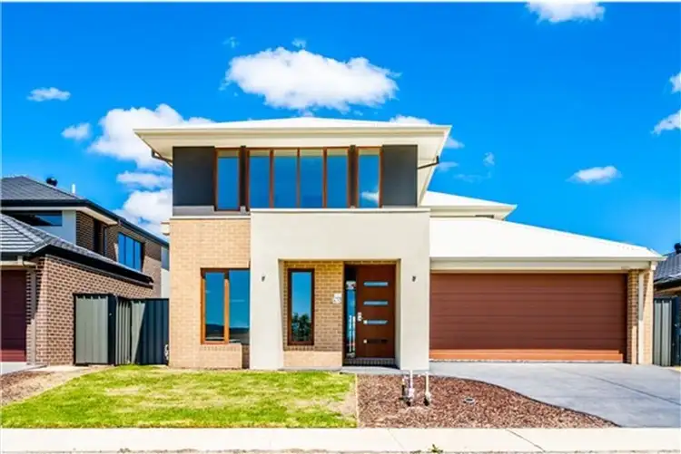 2 Cheval Place,, Clyde North VIC 3978