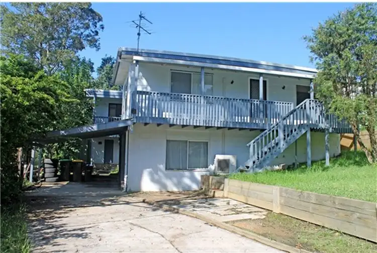 3 Wallarah Street, Surfside NSW 2536