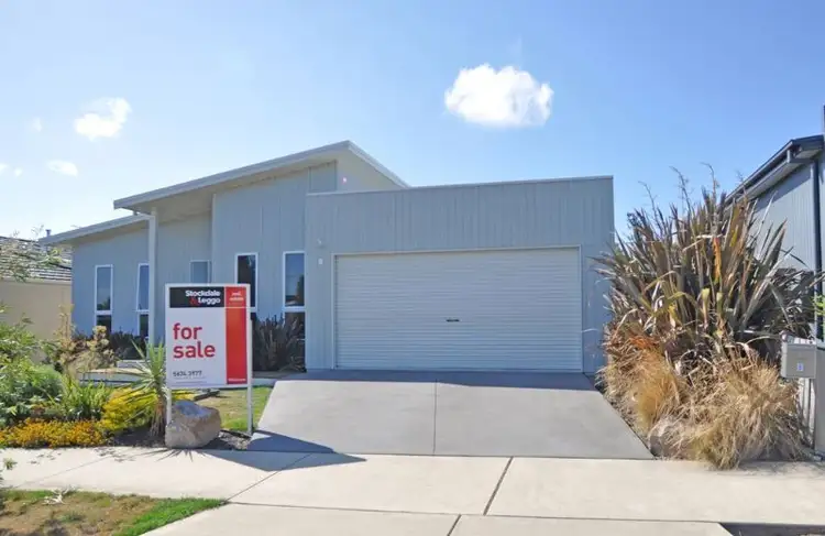 8 Diane Place, Inverloch VIC 3996