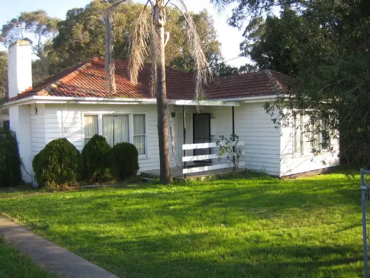 8 Reark Avenue, Noble Park VIC 3174