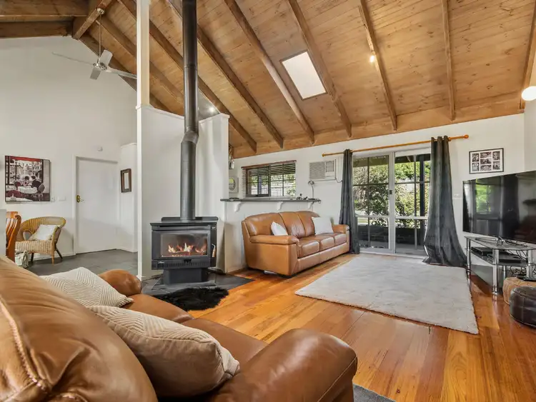 Fifth view of Homely house listing, 17 Indigofera Way, Langwarrin VIC 3910