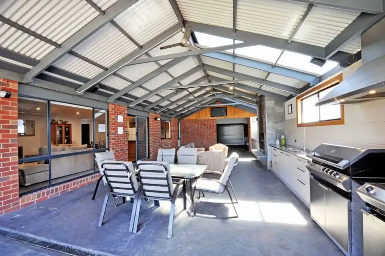 54 Sun Valley Drive, Shepparton VIC 3630