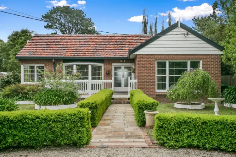 Second view of Homely house listing, 10 Imre Court, Baxter VIC 3911
