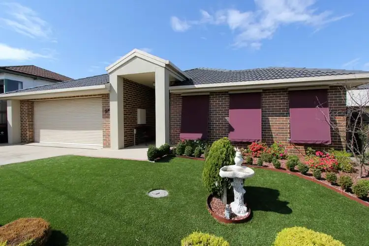 Main view of Homely townhouse listing, 7 Grandridge East, Mirboo North VIC 3871