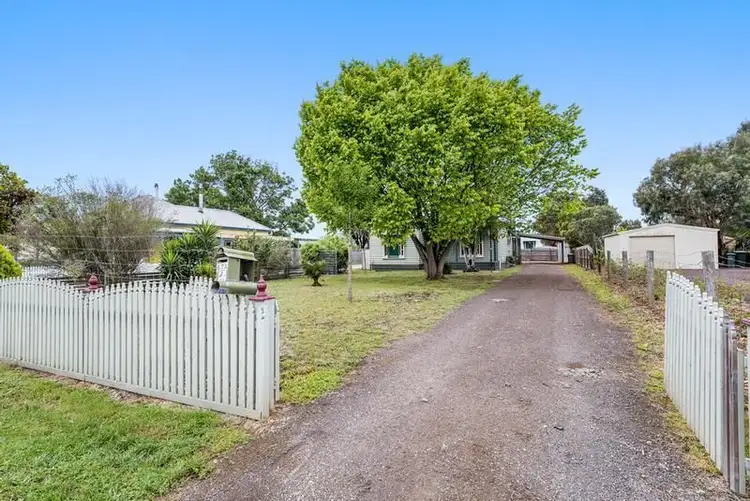 2,67 Barwon Terrace, Winchelsea VIC 3241