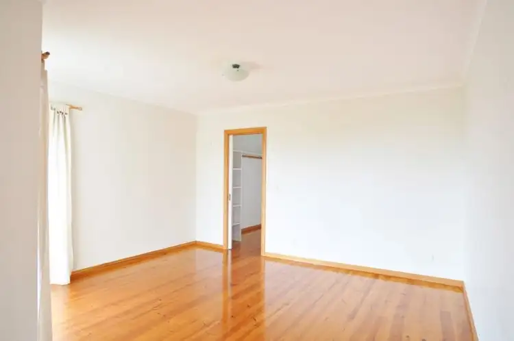 Seventh view of Homely house listing, 8a Beilby Ave, Inverloch VIC 3996