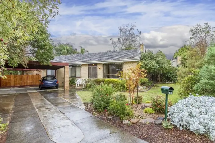 22 Coomleigh Avenue, Glen Waverley VIC 3150