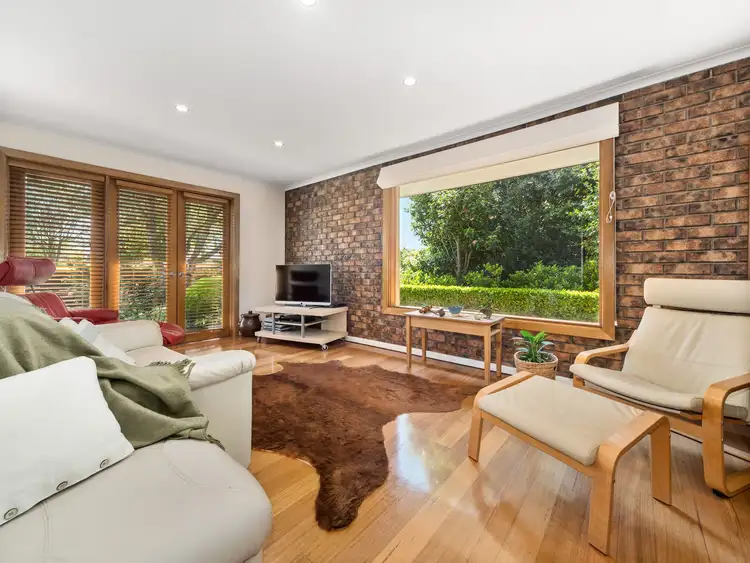 Second view of Homely house listing, 7 Parva Avenue, Frankston VIC 3199