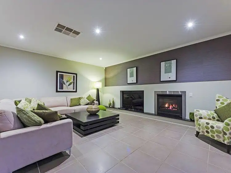 Third view of Homely house listing, 10 Penrose Promenade, Tarneit VIC 3029
