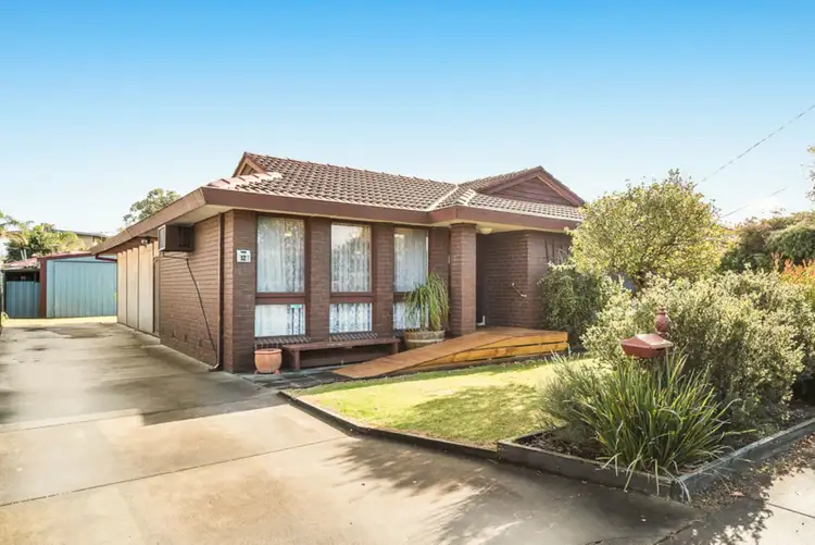 12 Taldra Crescent, Seaford VIC 3198