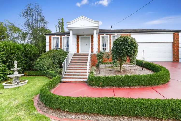 87 Victoria Road, Chirnside Park VIC 3116