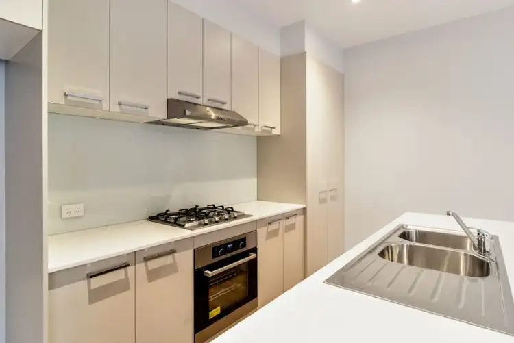 Seventh view of Homely townhouse listing, 2/40 Bondi Avenue, Frankston VIC 3199