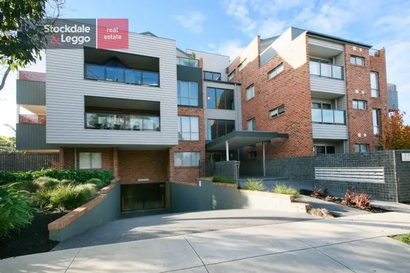 Main view of Homely apartment listing, 1/5-7 Alfrick Road, Croydon VIC 3136