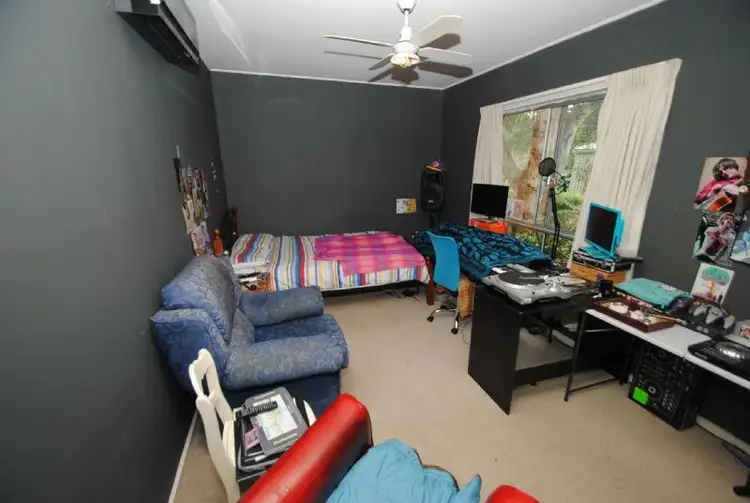 Seventh view of Homely house listing, 4 LONG STREET, Leongatha VIC 3953