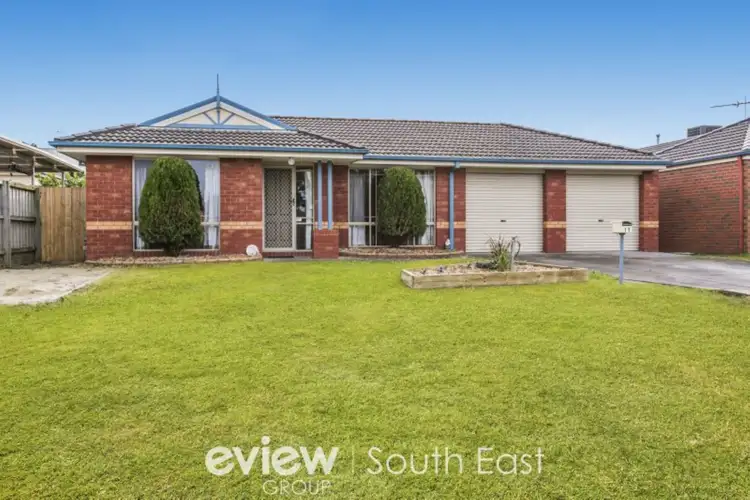 19 Hartland Circuit, Pakenham VIC 3810