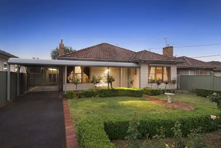 112 Loongana Avenue, Glenroy VIC 3046