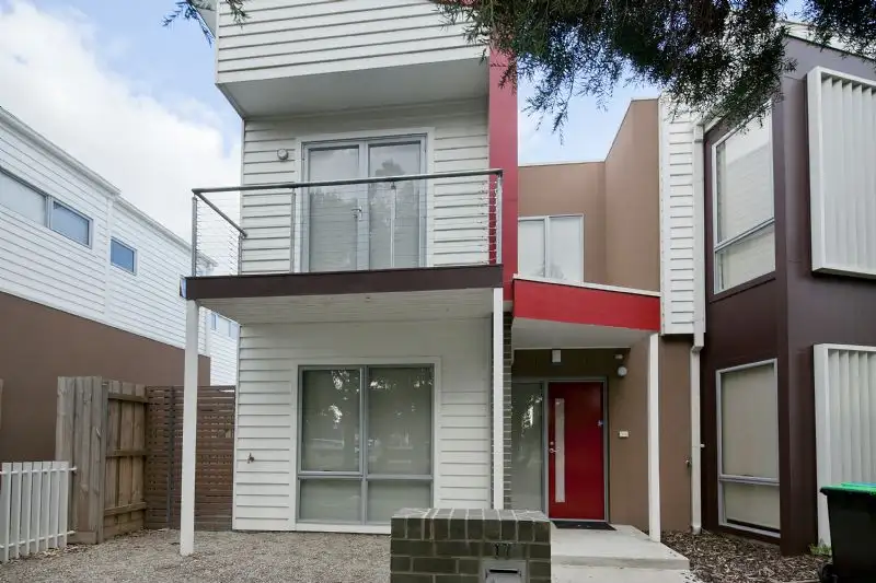 Main view of Homely townhouse listing, 17 Connell Lane, Dandenong VIC 3175
