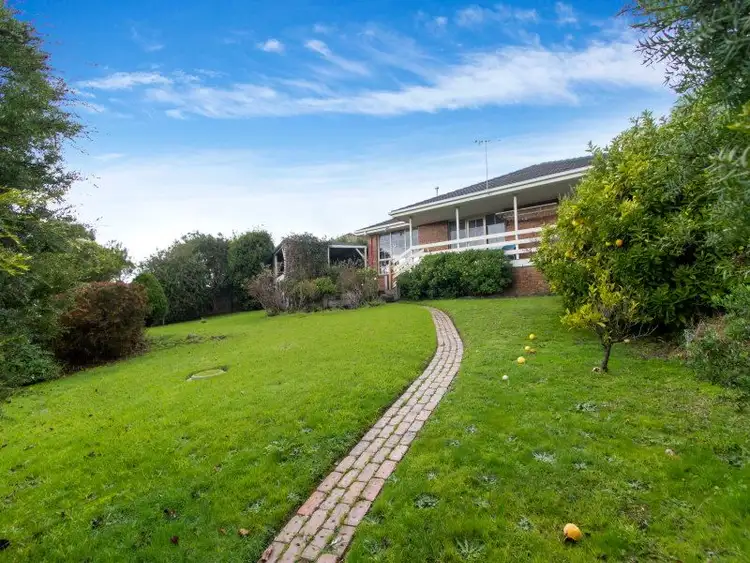 Second view of Homely house listing, 7 Tertullian Court, Frankston VIC 3199