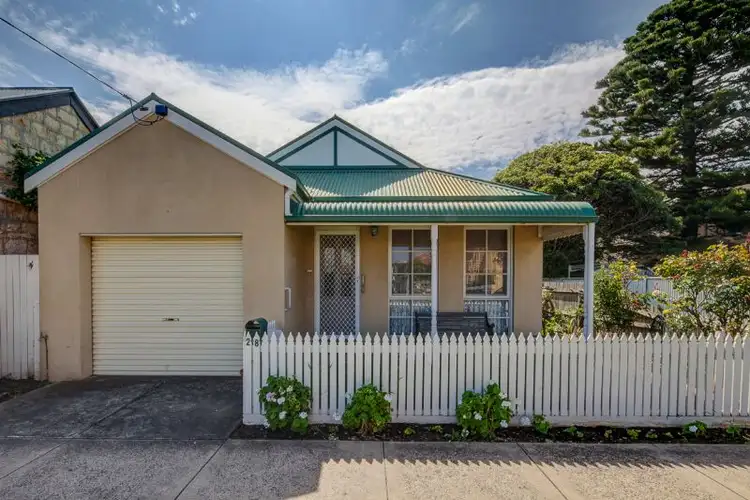 28 Cox Street, Port Fairy VIC 3284