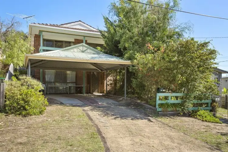 90 Fifth Avenue, Rosebud VIC 3939