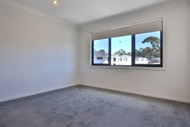 Fifth view of Homely house listing, 3 Spriggs Drive, Croydon VIC 3136