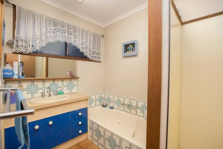 Seventh view of Homely house listing, 16 Oroya Grove, Clyde VIC 3978