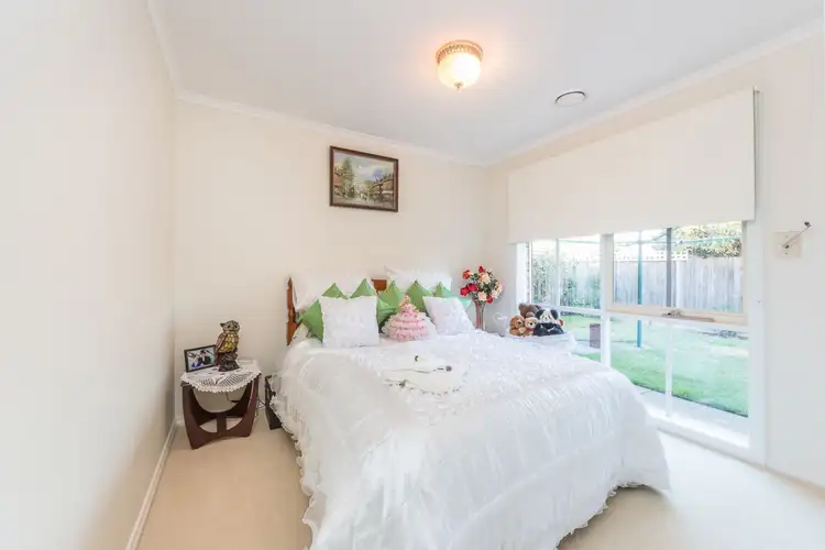 Fifth view of Homely house listing, 5 Sheffield Close, Pakenham VIC 3810