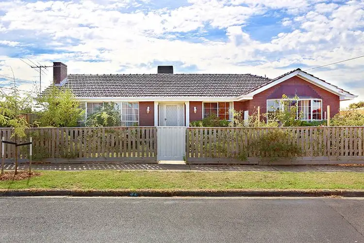 32 Sadie Street, Glenroy VIC 3046