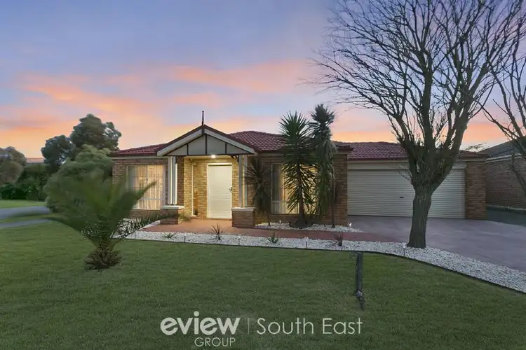 1 Toulouse Terrace, Narre Warren South VIC 3805