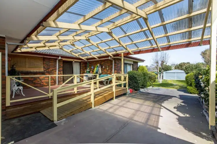 Fifth view of Homely house listing, 2 Allan Street, Berwick VIC 3806
