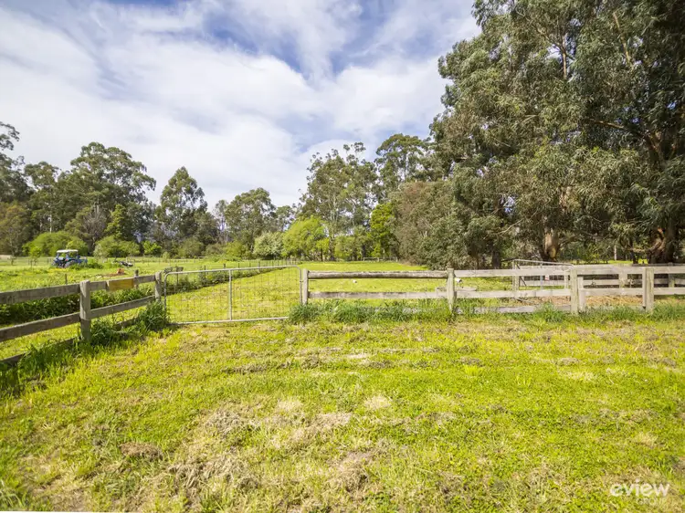 26 Elamo Road, Healesville VIC 3777