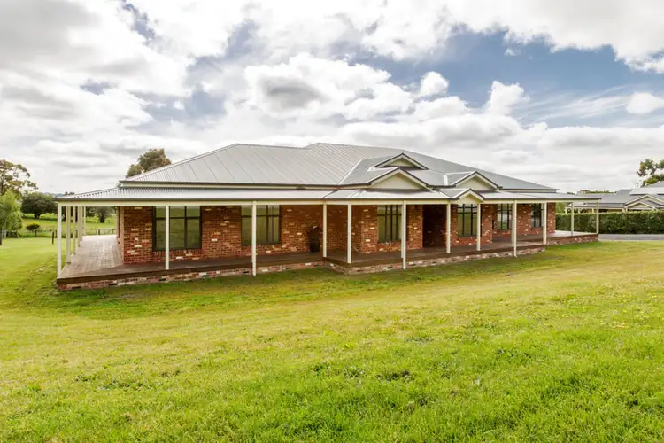 11 ELMORES ROAD, Korumburra VIC 3950