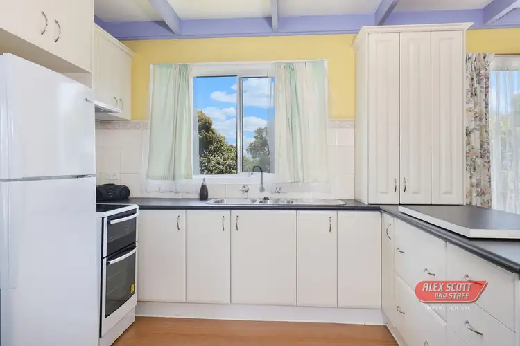 Fifth view of Homely house listing, 3 Wilson Avenue, Inverloch VIC 3996