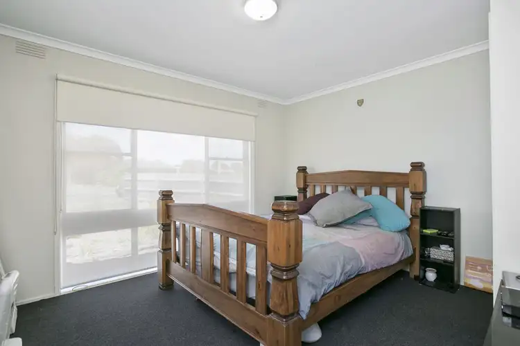 Fifth view of Homely house listing, 2 Deighton Drive, Rosebud VIC 3939