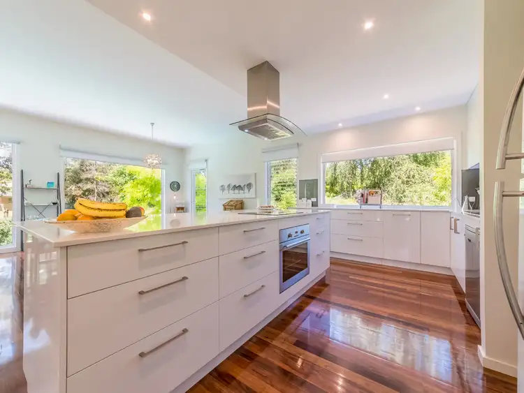 Sixth view of Homely house listing, 10 Scenic Road, Warragul VIC 3820